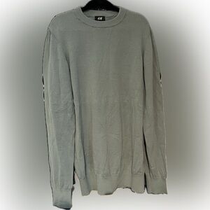 H&M Sage Sweater with Shoulder Stitching